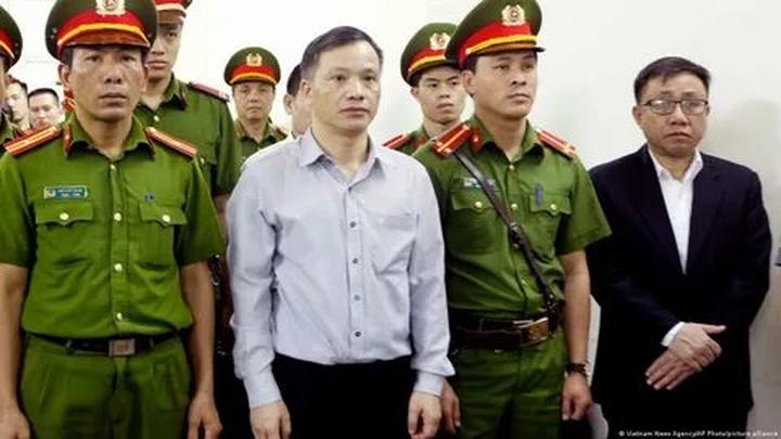 Xu hướng 5 mẫu áo mùa hè hoàn hảo nhất: Hotspot Matrix tiết lộ bí quyết video viral